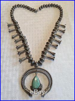 Vintage NAVAJO Single Strand SterlingSilver Saucer Beads SQUASH BLOSSOM Necklace