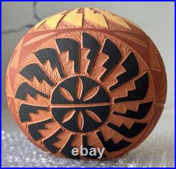 Vintage NM Acoma Pueblo Pottery Incised Vase, Artisan Cultural Decor Gifts
