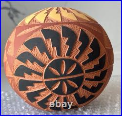 Vintage NM Acoma Pueblo Pottery Incised Vase, Artisan Cultural Decor Gifts