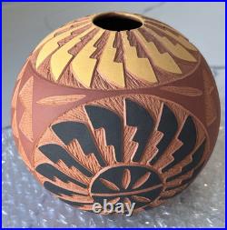 Vintage NM Acoma Pueblo Pottery Incised Vase, Artisan Cultural Decor Gifts
