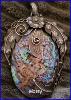 Vintage Native American 1970's Mother Of Pearl/Abalony Sterling Silver Pendant