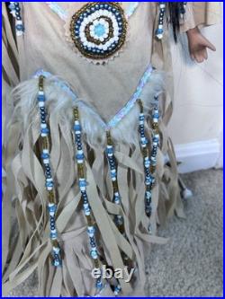 Vintage Native American Doll 23.5 Inches
