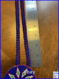 Vintage Native American Hand Crafted Beaded Medallion Necklace Blue Starburst