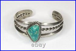 Vintage Native American NAVAJO CERRILLOS Turquoise Sterling Silver Cuff Bracelet