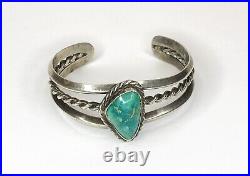 Vintage Native American NAVAJO CERRILLOS Turquoise Sterling Silver Cuff Bracelet