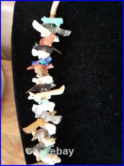 Vintage Native American Navajo Fetish necklace with 100 carved animals Gorgeous
