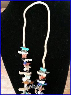 Vintage Native American Navajo Fetish necklace with 100 carved animals Gorgeous