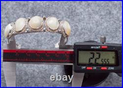 Vintage Native American Navajo Genuine Moonstone & Silver Cuff bracelet! Mint