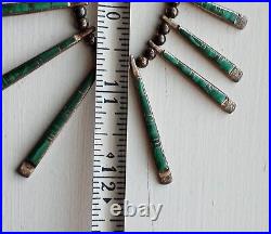 Vintage Native American Navajo Graduating Malachite Inlay Sterling Necklace