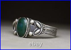 Vintage Native American Navajo Green Moss Agate Sterling Silver Cuff Bracelet
