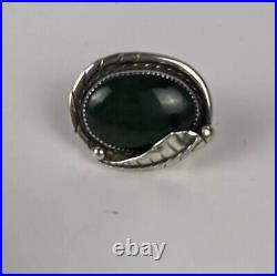 Vintage Native American Navajo Jade Ring Sz 7 Silver Leaf Detail