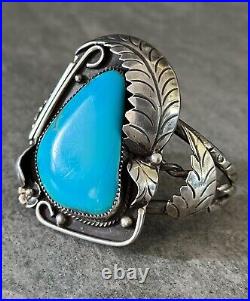 Vintage Native American Navajo LARGE Turquoise Sterling silver Bracelet SIGNED