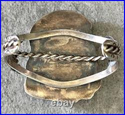 Vintage Native American Navajo LARGE Turquoise Sterling silver Bracelet SIGNED