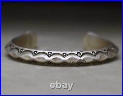 Vintage Native American Navajo Sterling Silver Carinated Cuff Bracelet