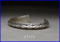 Vintage Native American Navajo Sterling Silver Carinated Cuff Bracelet