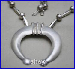 Vintage Native American Navajo Sterling Silver Naja Pendant Necklace