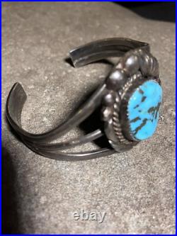 Vintage Native American Navajo Sterling Silver Turquoise Cuff Bracelet
