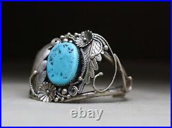 Vintage Native American Navajo Sterling Silver Turquoise Cuff Bracelet