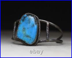 Vintage Native American Navajo Sterling Silver Turquoise Cuff Bracelet
