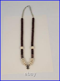 Vintage Native American Navajo Turquoise Heishi Necklace Sterling Lizard Pendant