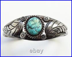 Vintage Native American Navajo Turquoise Nugget Sterling Bracelet Feathers 6 1/4