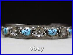 Vintage Native American Navajo Turquoise Sterling Silver Cuff Bracelet