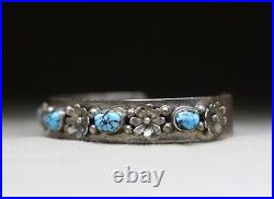 Vintage Native American Navajo Turquoise Sterling Silver Cuff Bracelet