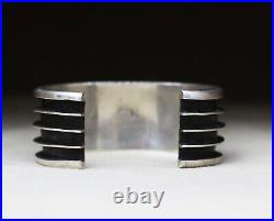 Vintage Native American Navajo Turquoise Sterling Silver Cuff Bracelet