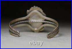 Vintage Native American Navajo Turquoise Sterling Silver Cuff Bracelet