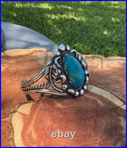 Vintage Native American Navajo Turquoise Sterling Silver Cuff Bracelet