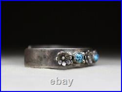 Vintage Native American Navajo Turquoise Sterling Silver Cuff Bracelet