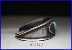 Vintage Native American Navajo Turquoise Sterling Silver Cuff Bracelet