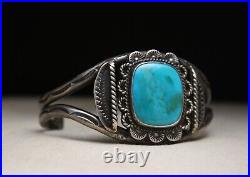 Vintage Native American Navajo Turquoise Sterling Silver Cuff Bracelet