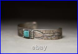 Vintage Native American Navajo Turquoise Sterling Silver Cuff Bracelet Size 6.75
