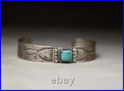 Vintage Native American Navajo Turquoise Sterling Silver Cuff Bracelet Size 6.75