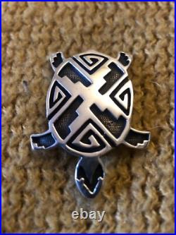Vintage Native American Navajo turtle pin brooch jewelry marked JR Silversmiths