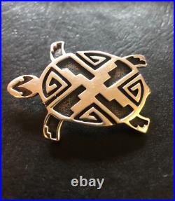 Vintage Native American Navajo turtle pin brooch jewelry marked JR Silversmiths Vintage Native American Navajo turtle pin brooch jewelry marked JR Silversmiths