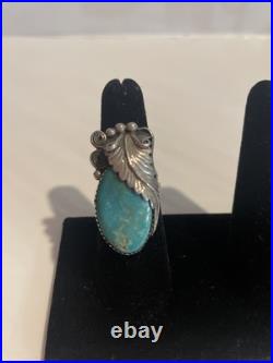 Vintage Native American STERLING SILVER & TURQUOISE RING Size 6.75