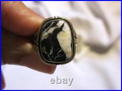 Vintage Native American Signed Rectangular Cut White Buffalo Ring Nice Matrix