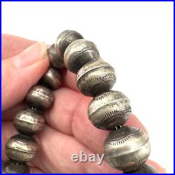 Vintage Native American Silver Graduated Stamped Bench Bead Choker Necklace 37g