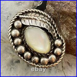 Vintage Native American Silver Oval MOP Decorated Ring Size 6.25 For Women