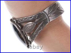 Vintage Native American Sterling Agate cuff bracelet