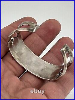 Vintage Native American Sterling Silver 925 Turquoise Cuff Bracelet