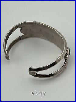 Vintage Native American Sterling Silver 925 Turquoise Cuff Bracelet