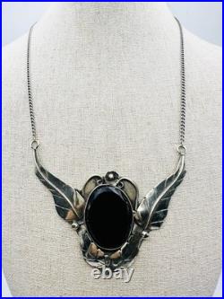 Vintage Native American Sterling Silver Black Glass Necklace 18
