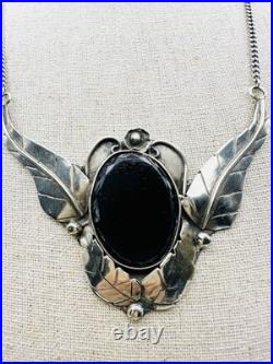 Vintage Native American Sterling Silver Black Glass Necklace 18