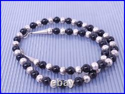Vintage Native American Sterling Silver Black Jade Bead Necklace 21