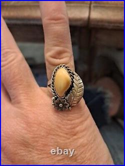 Vintage Native American Sterling Silver Elk Toorh Ring Size 6