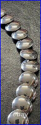 Vintage Native American Sterling Silver Overlaping Pillow Designed 22 Necklace