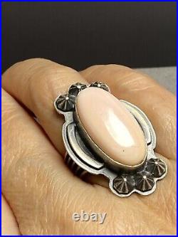 Vintage Native American Sterling Silver Pink Conch Ring Sz7.5 16.44G